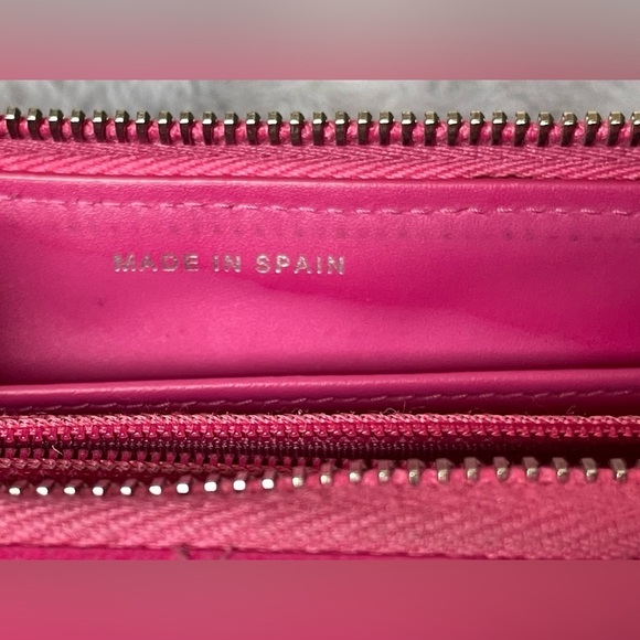 Chanel Pink Caviar Zip Around Quilted Leather Zip Around Long Wallet - Picture 16 of 16